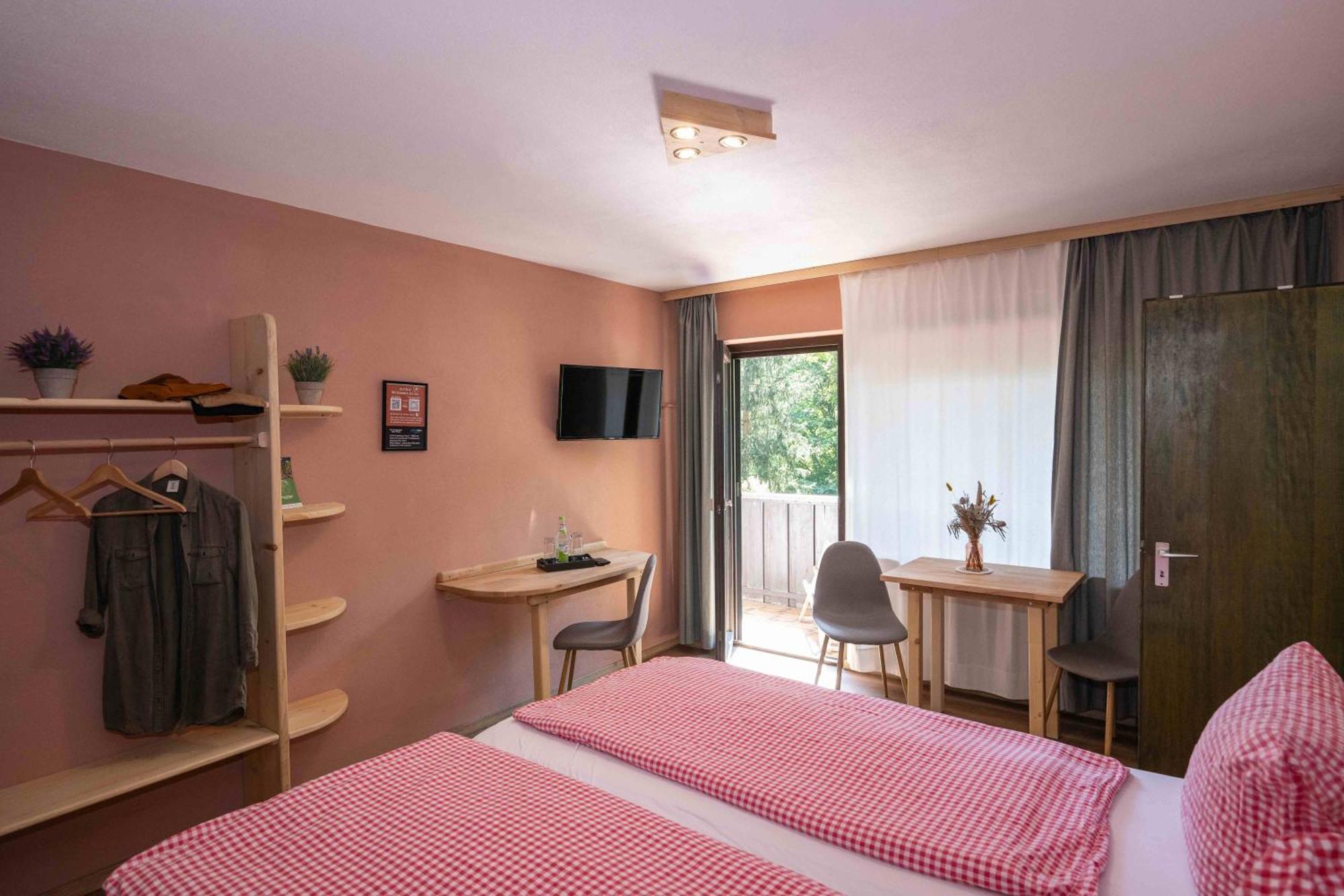 Talstation Heumoederntal Hotel Treuchtlingen Ngoại thất bức ảnh